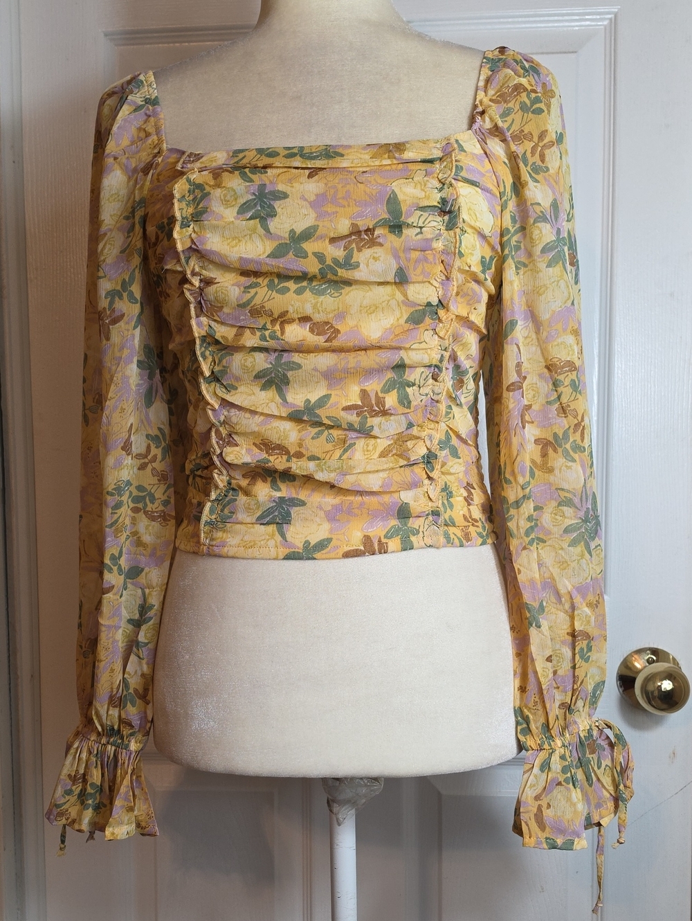 Promesa Crop Top NWT